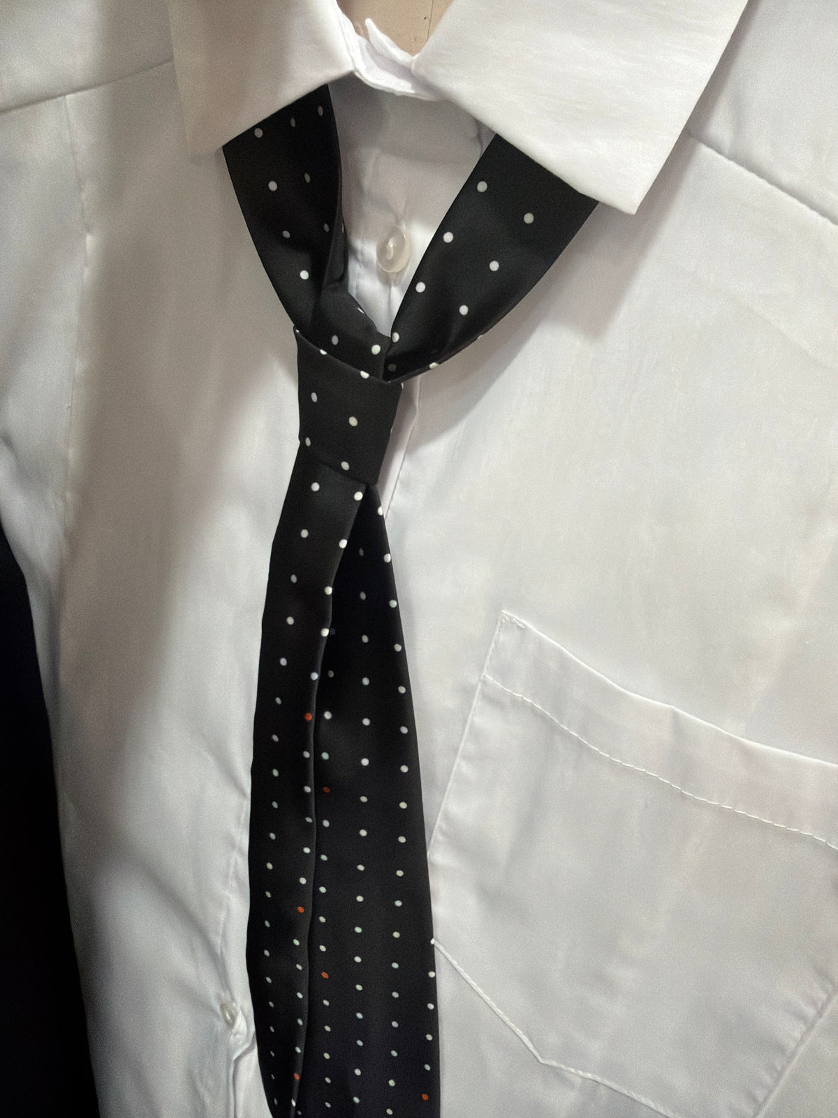 Camicia con cravatta Maryley
