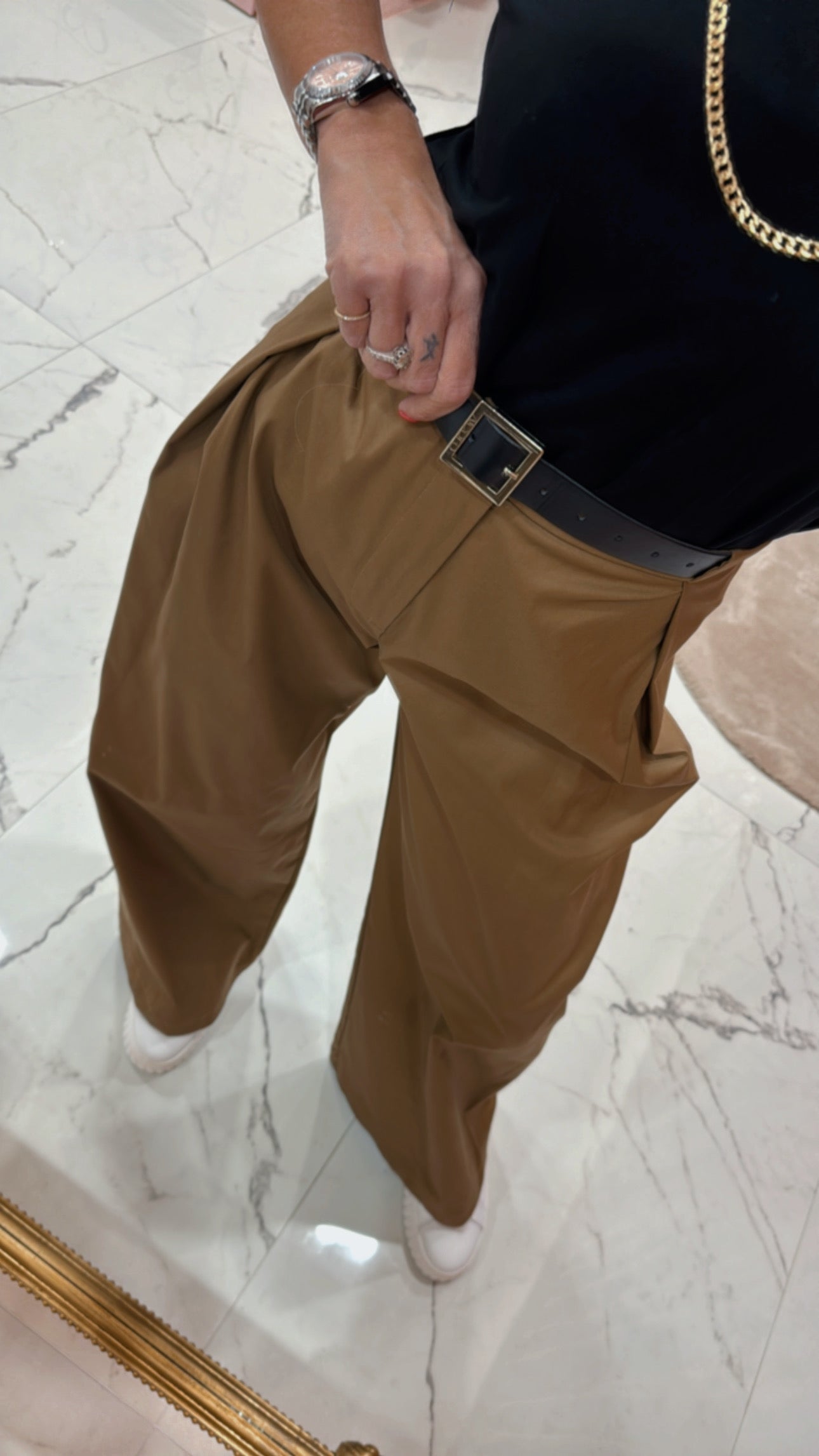 Pantalone Vicolo