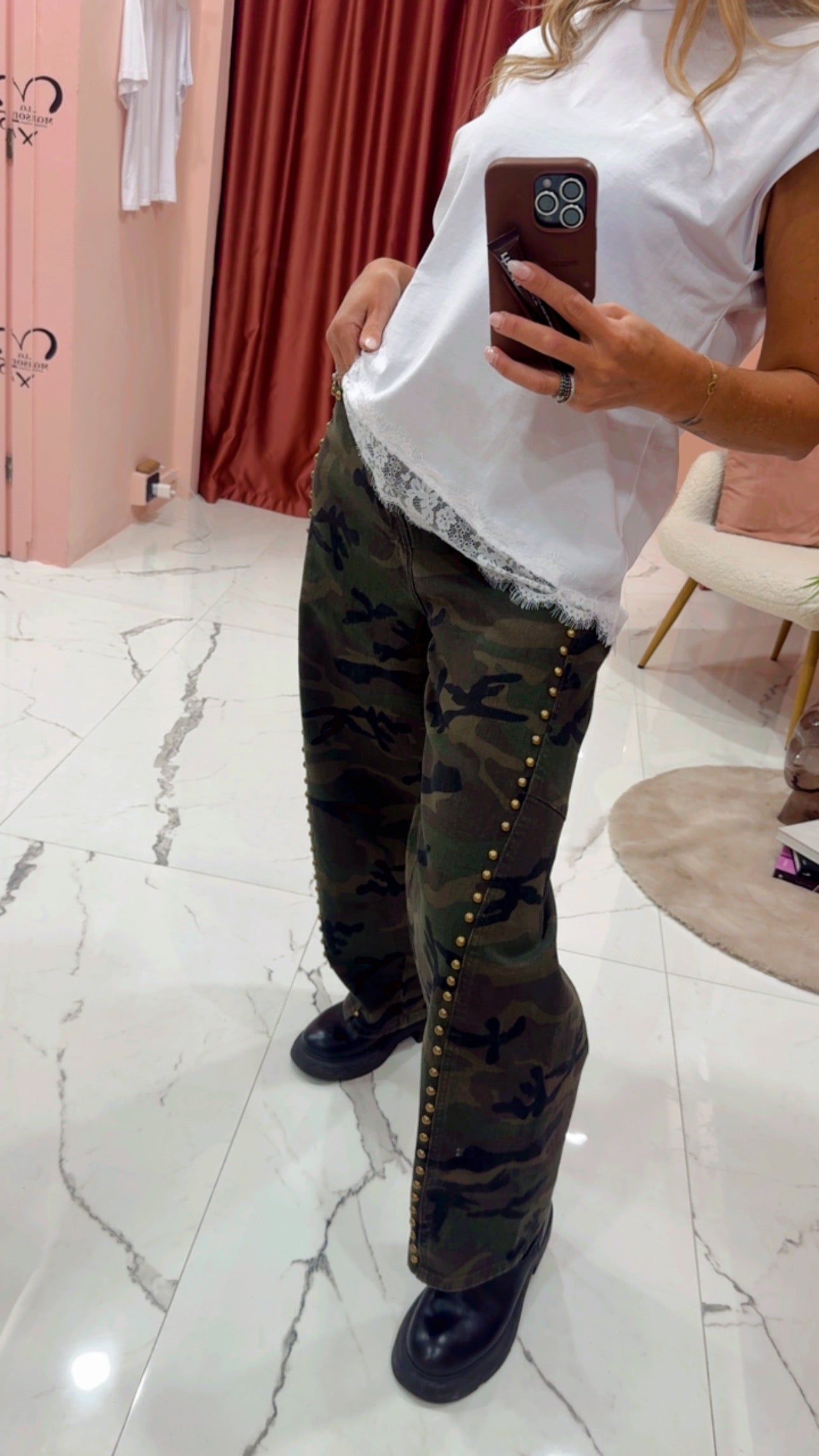 Pantalone mimetico Borchiato