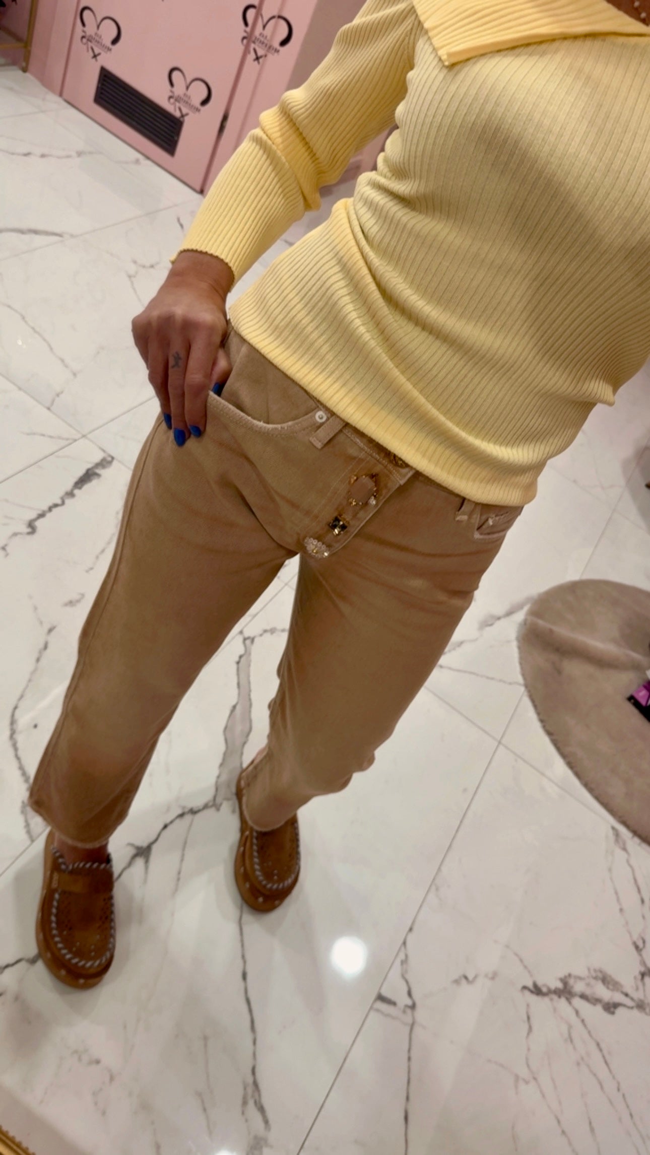 Pantalone Vicolo