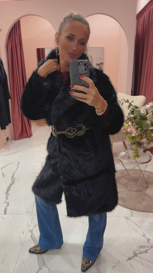 Ecopelliccia con cintura