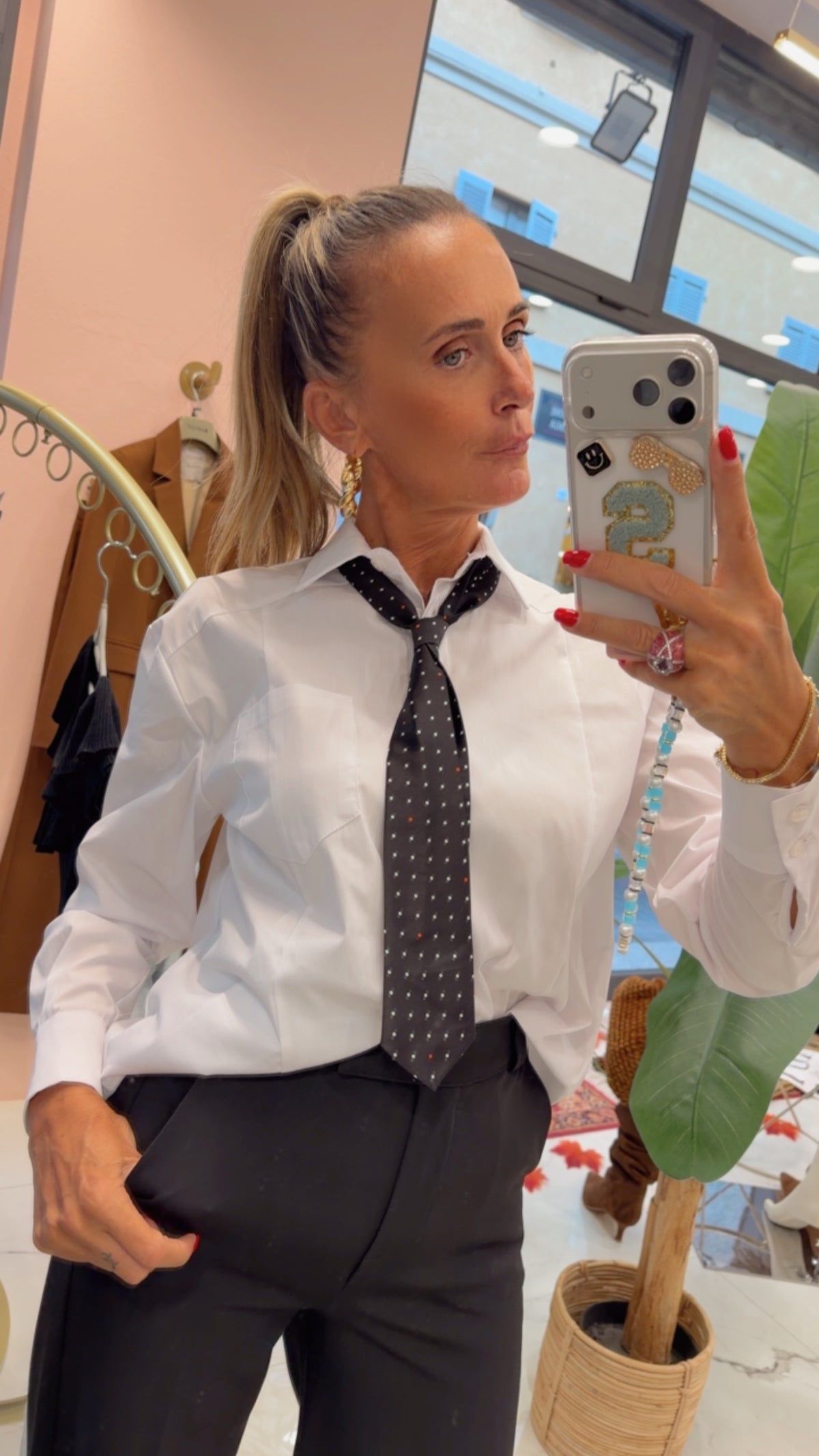 Camicia con cravatta Maryley