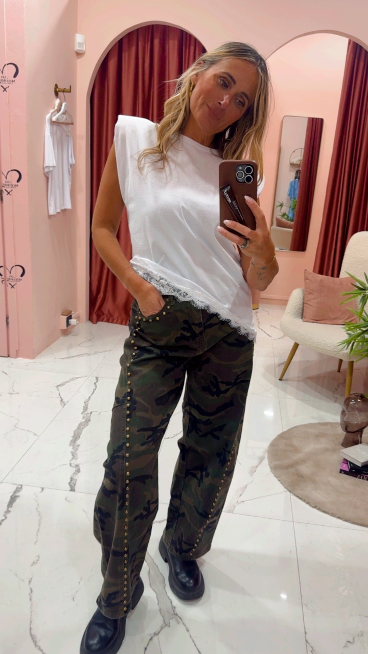 Pantalone mimetico Borchiato