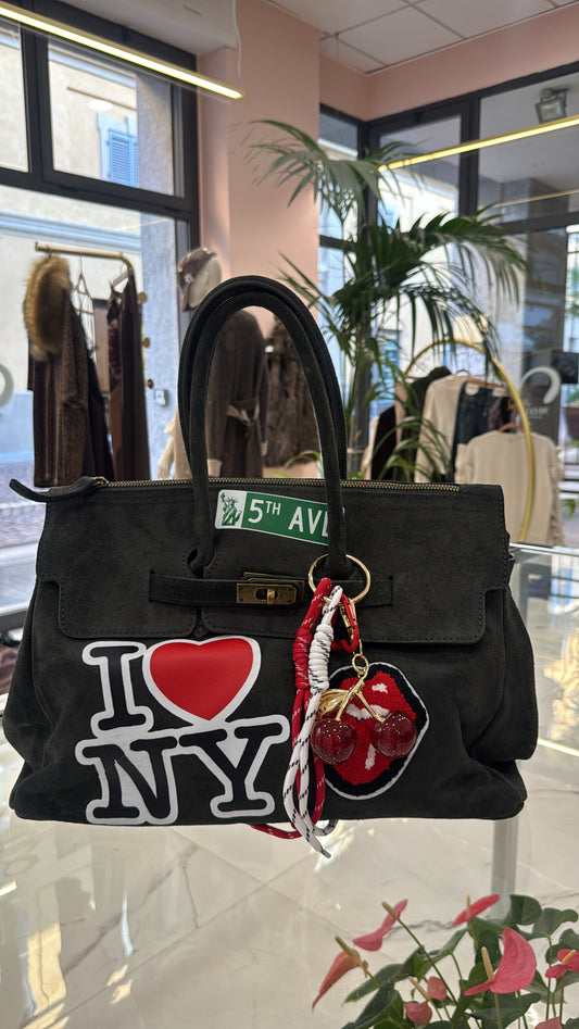 Borsa camoscio con charms
