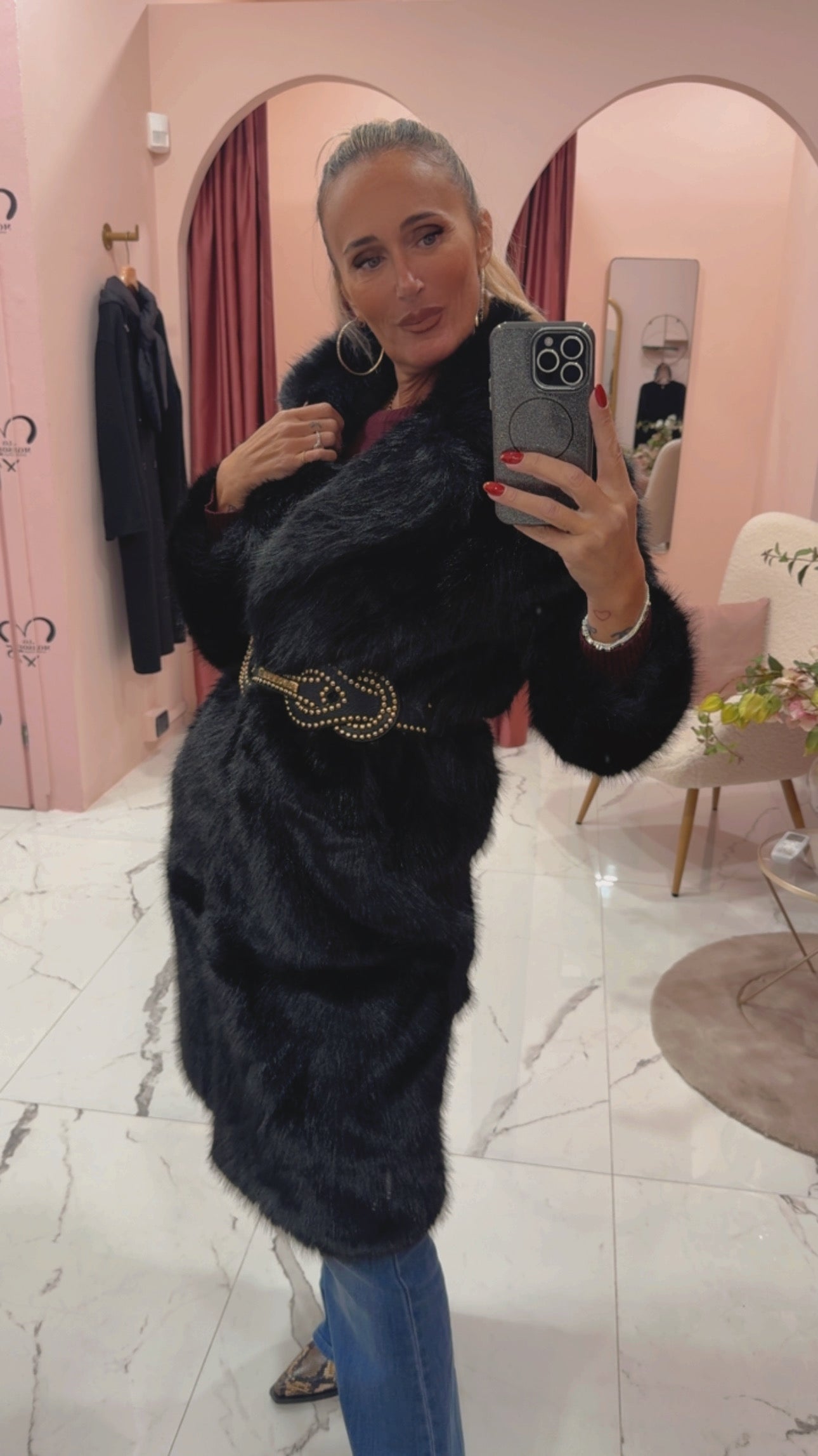 Ecopelliccia con cintura